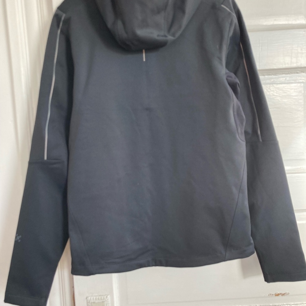 Lululemon soft shell jacket - Picture 5 of 12